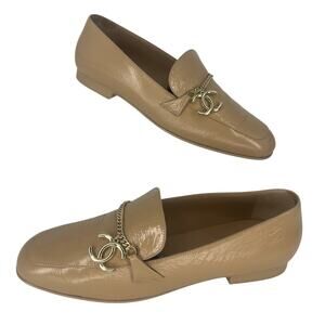 Chanel 2024 Crinkled Calfskin CC Chain Mocassin Loafers 38.5